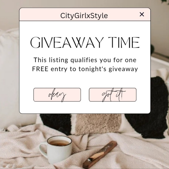 LULULEMON Energy Bra High Neck Long Line size 4 - Picture 6 of 6